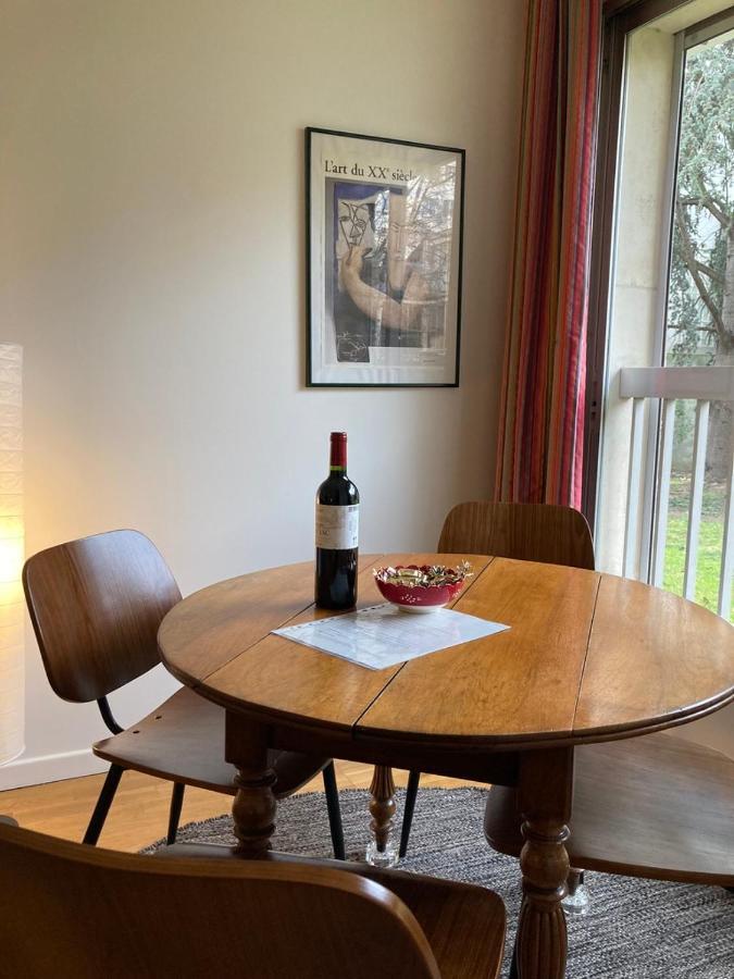 Appartement Vue Sur Jardin, 3 Pieces à Paris Extérieur photo