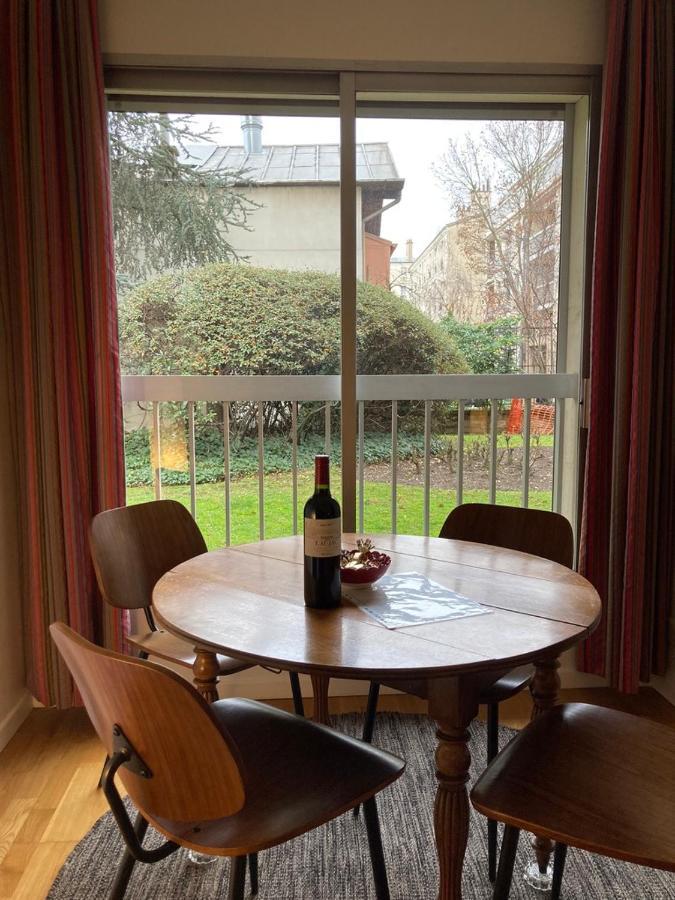 Appartement Vue Sur Jardin, 3 Pieces à Paris Extérieur photo